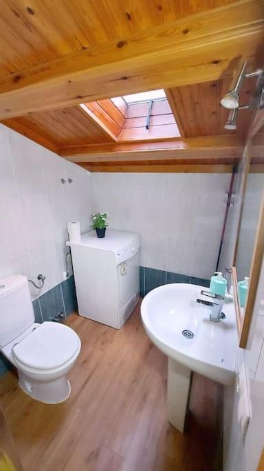 Appartamento Precioso Apartamento Duplex En El Centro De Olot Esterno foto