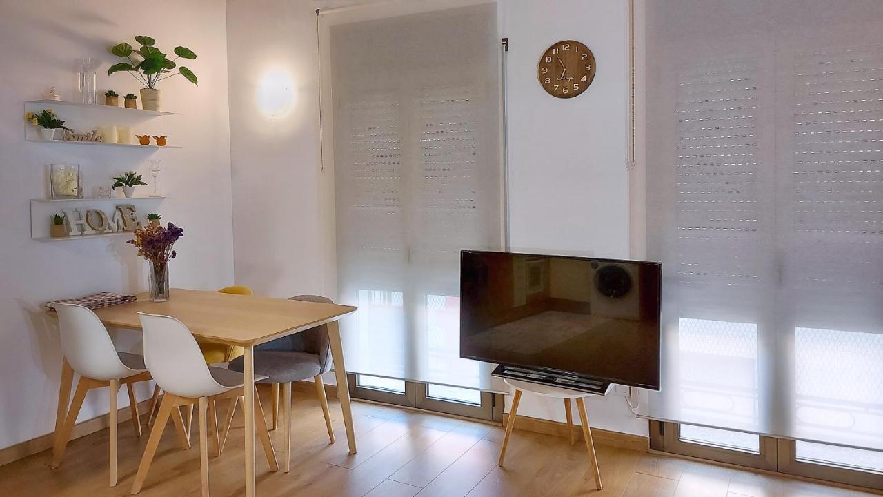 Appartamento Precioso Apartamento Duplex En El Centro De Olot Esterno foto