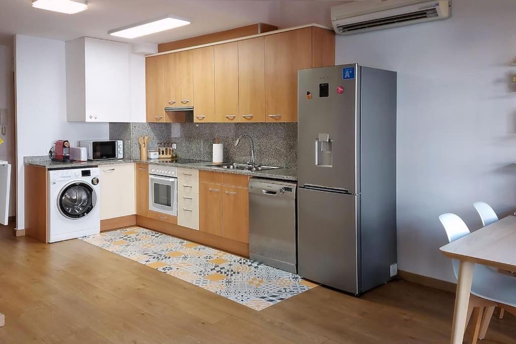 Appartamento Precioso Apartamento Duplex En El Centro De Olot Esterno foto